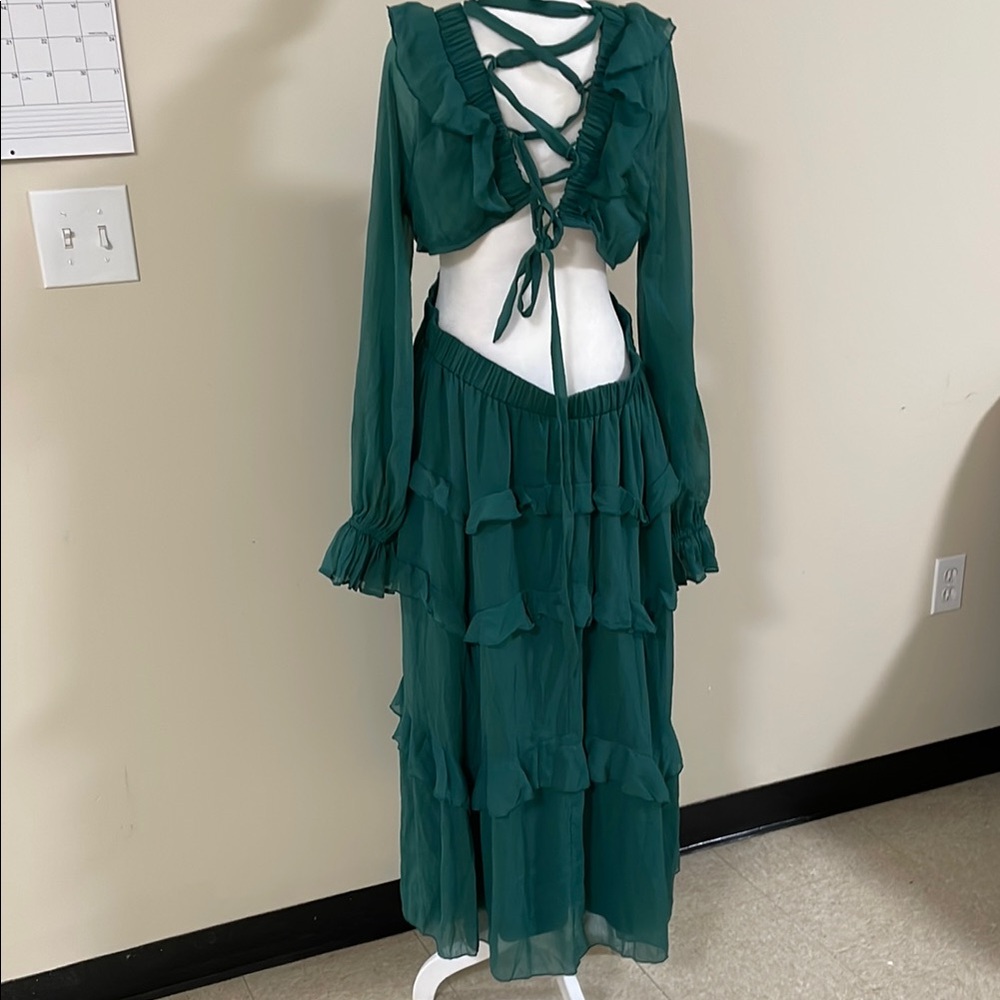 ASOS Green Ruffled Tiered Long Sleeve Dress - Picture 4 of 5